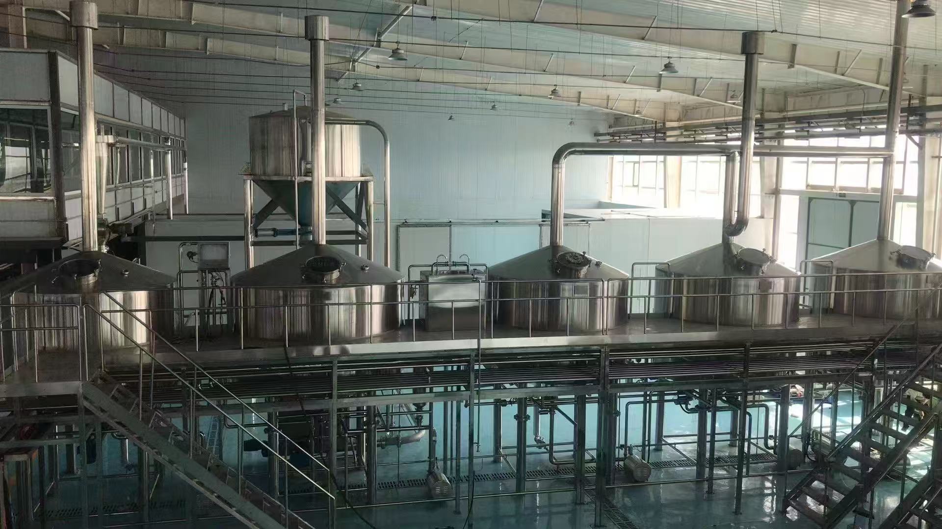 福鼎精酿啤酒设备厂—精酿啤酒设备主要生产工艺与核心技术